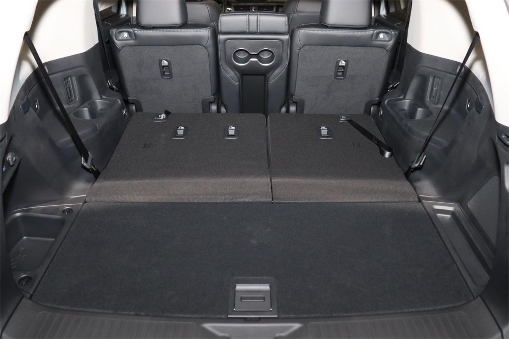 new 2025 Honda Pilot car, priced at $50,300