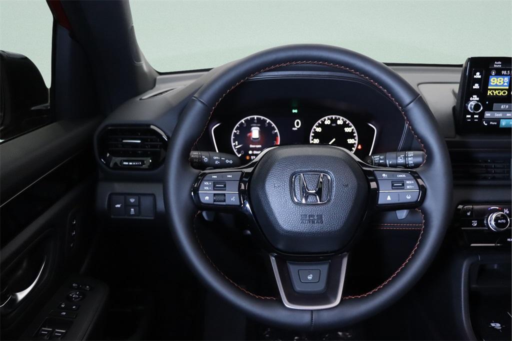 new 2025 Honda Pilot car, priced at $49,645