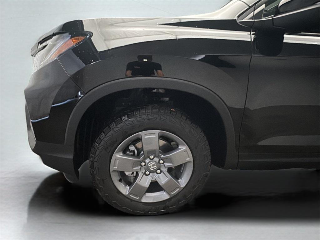 new 2025 Honda Ridgeline car, priced at $44,442