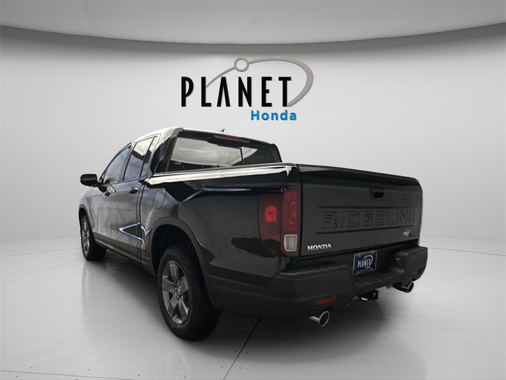new 2025 Honda Ridgeline car, priced at $44,442