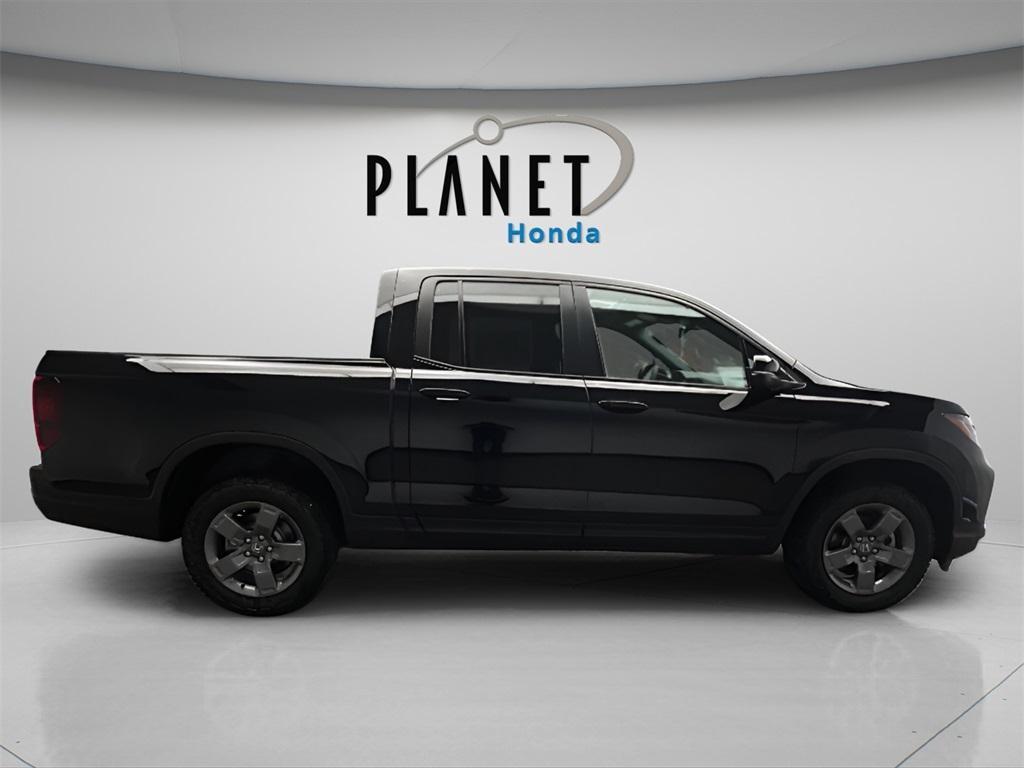new 2025 Honda Ridgeline car, priced at $44,442