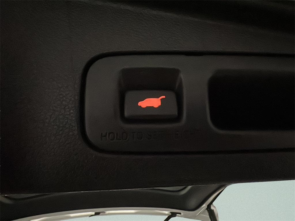 used 2020 Honda CR-V car, priced at $25,600