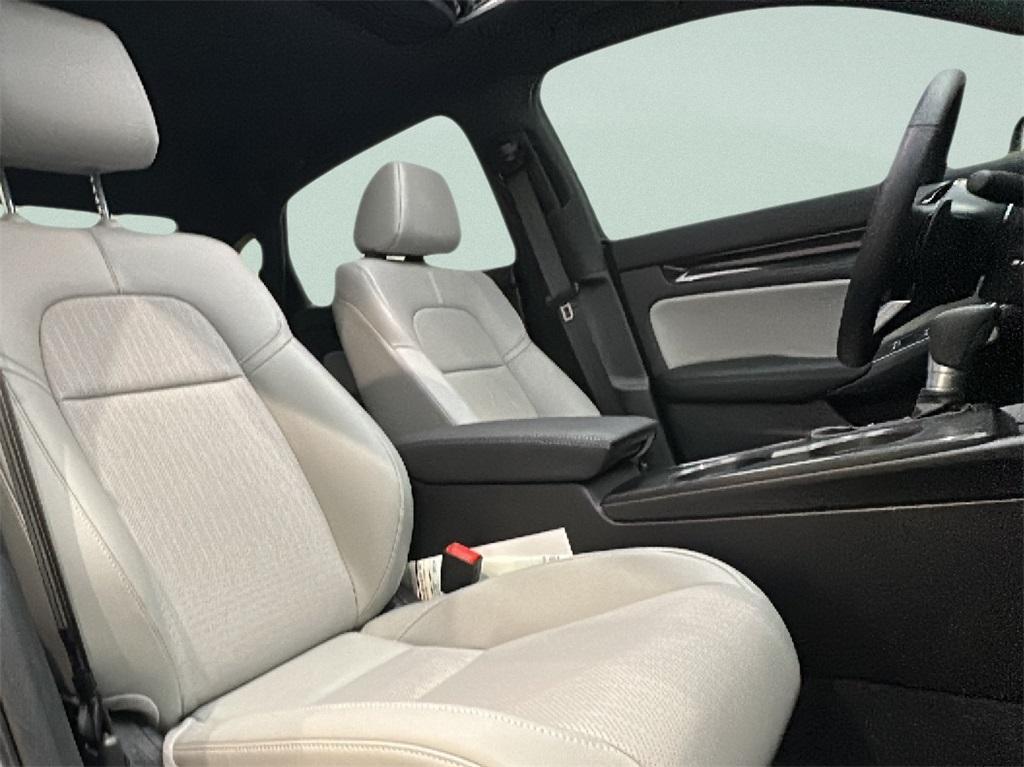 new 2026 Honda Civic Hybrid car, priced at $32,890