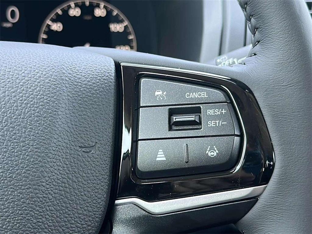 new 2026 Honda Odyssey car, priced at $43,084