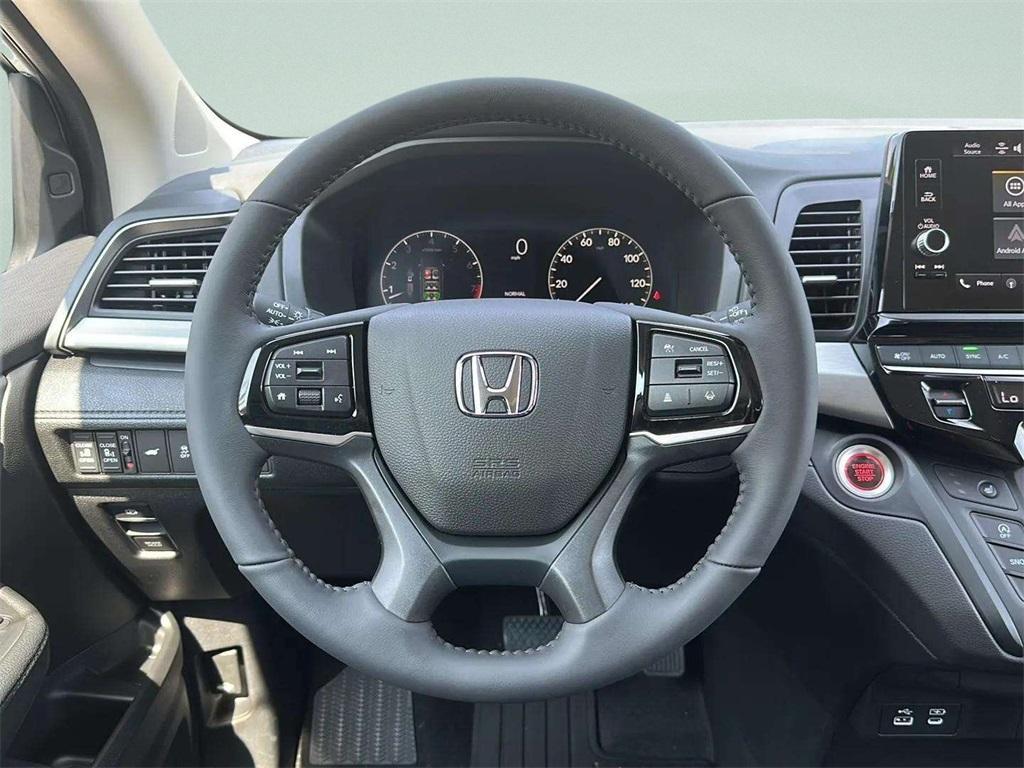 new 2026 Honda Odyssey car, priced at $43,084