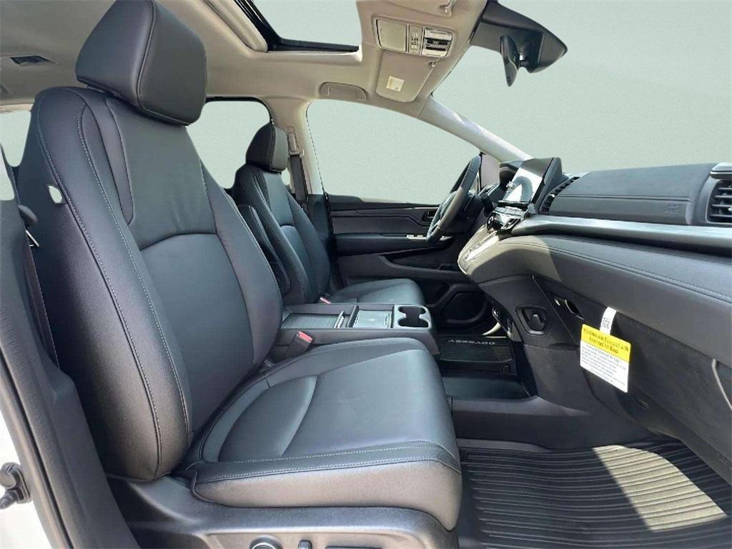 new 2026 Honda Odyssey car, priced at $43,084