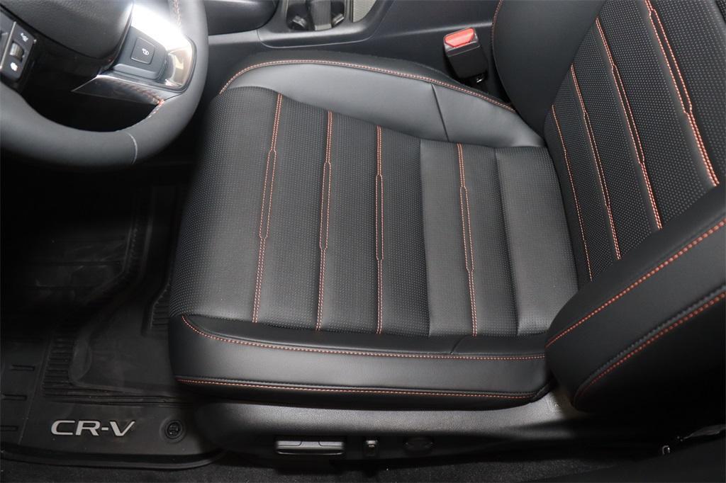 new 2025 Honda CR-V Hybrid car, priced at $42,450