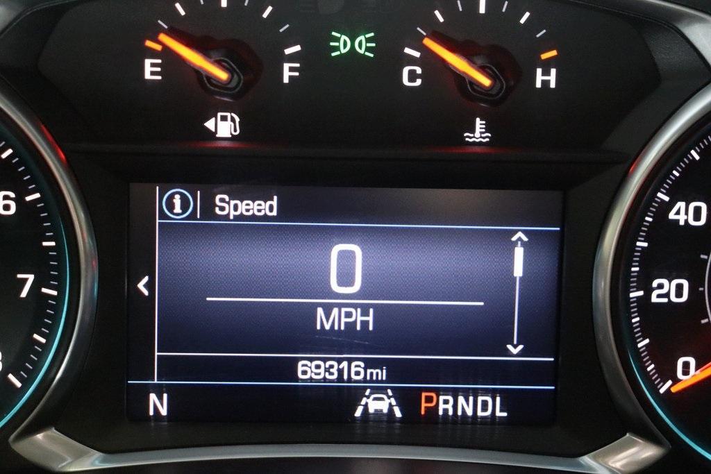 used 2021 Chevrolet Equinox car, priced at $19,000