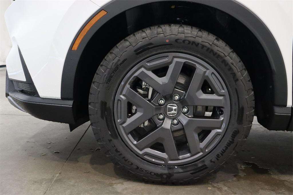 new 2026 Honda CR-V Hybrid car, priced at $40,650