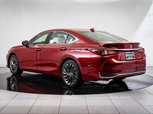 new 2025 Lexus ES 300h car, priced at $51,398