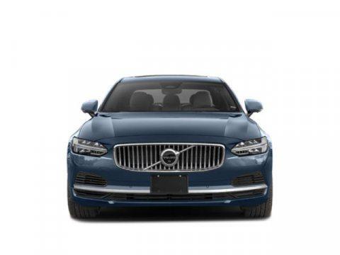 used 2024 Volvo S90 Recharge Plug-In Hybrid car