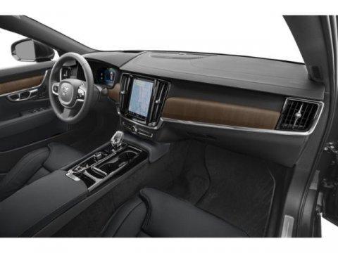 used 2024 Volvo S90 Recharge Plug-In Hybrid car