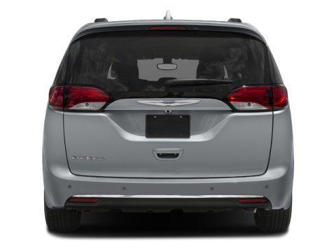 used 2017 Chrysler Pacifica car