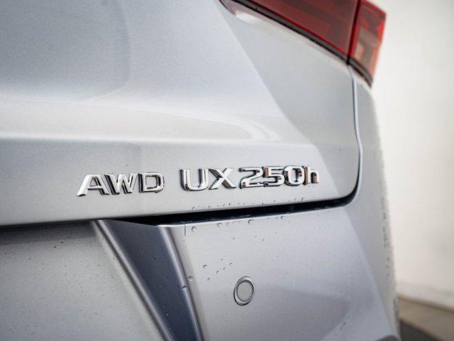 new 2024 Lexus UX 250h car, priced at $39,498