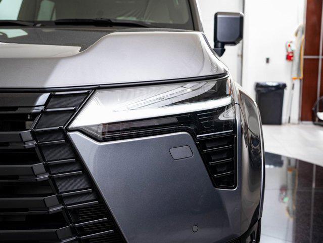 used 2024 Lexus GX 550 car, priced at $89,998