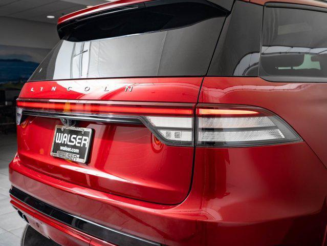 used 2025 Lincoln Aviator car, priced at $70,098