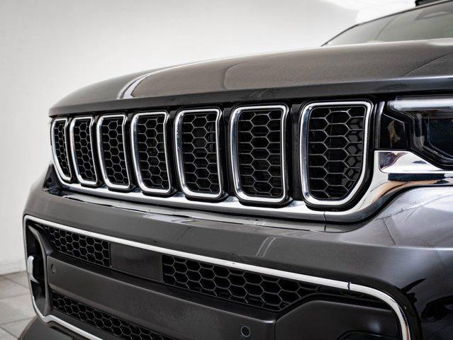 used 2023 Jeep Grand Cherokee car, priced at $40,698