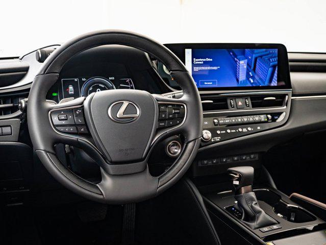 new 2025 Lexus ES 300h car, priced at $54,698