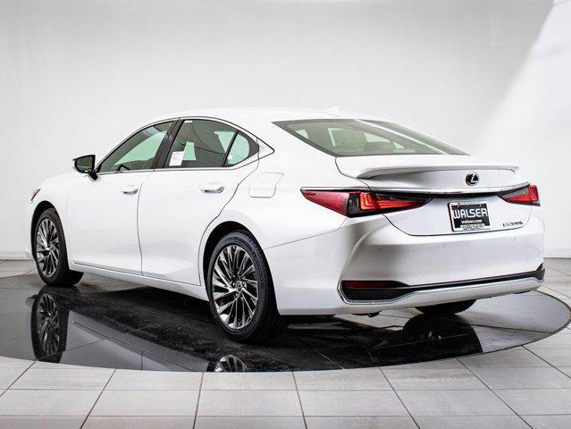 new 2025 Lexus ES 300h car, priced at $54,698