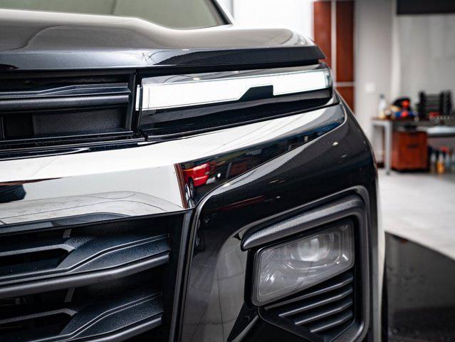 used 2024 Chevrolet Traverse car, priced at $39,698