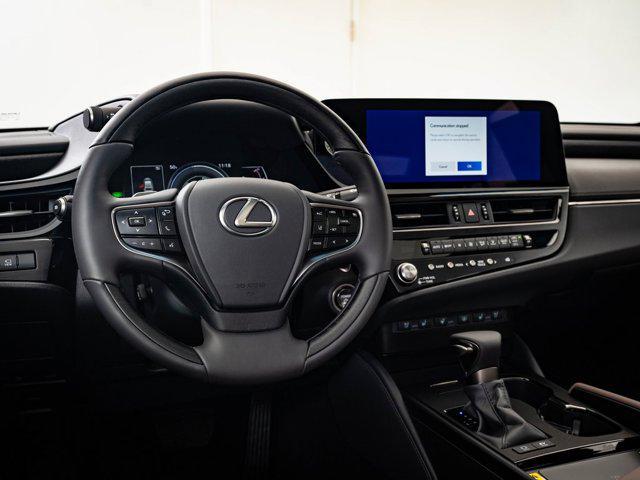 new 2025 Lexus ES 300h car, priced at $53,298