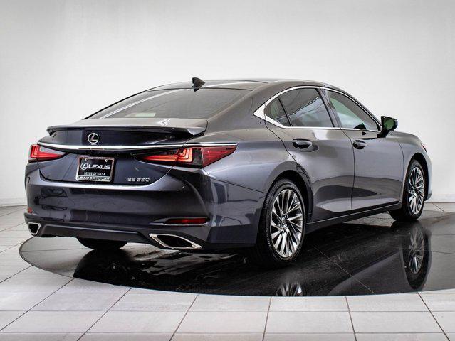 new 2025 Lexus ES 350 car, priced at $56,450