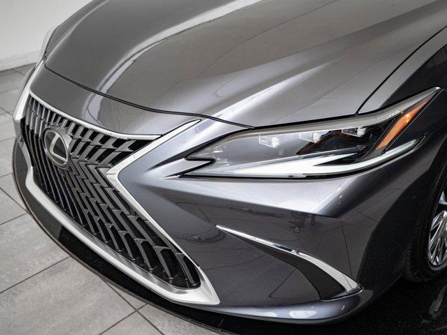 new 2025 Lexus ES 350 car, priced at $56,450