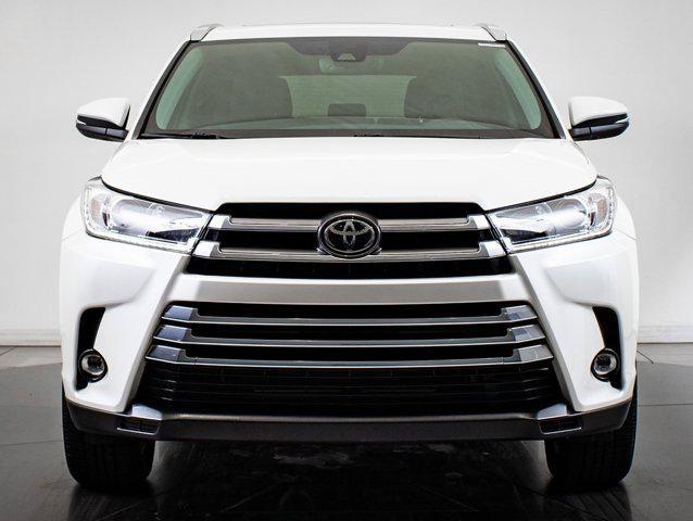 used 2019 Toyota Highlander car, priced at $37,598