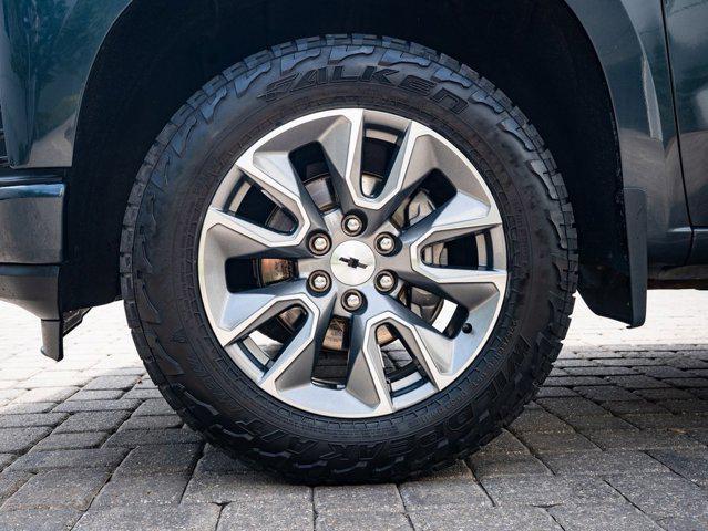 used 2022 Chevrolet Silverado 1500 car, priced at $40,598