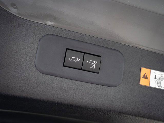new 2025 Lexus TX 500h car, priced at $73,298