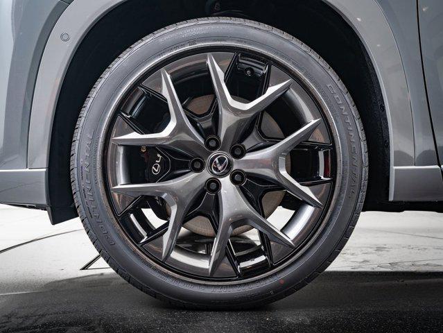 new 2025 Lexus TX 500h car, priced at $73,298