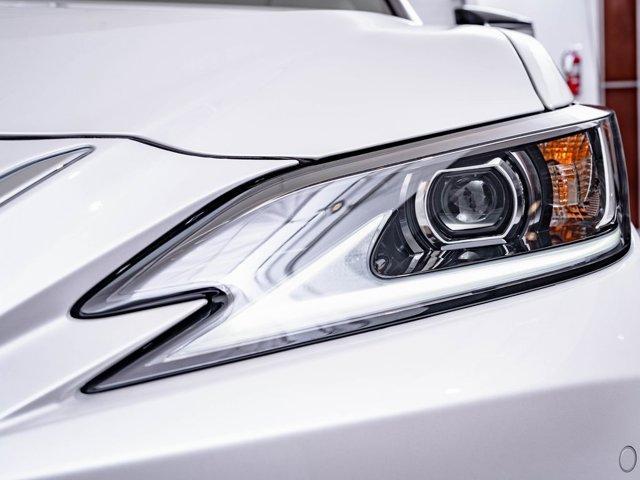 new 2024 Lexus ES 300h car, priced at $53,398
