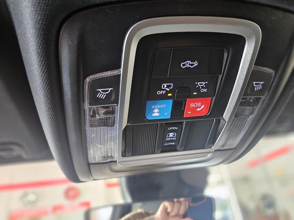 new 2025 Ram 1500 car, priced at $48,233