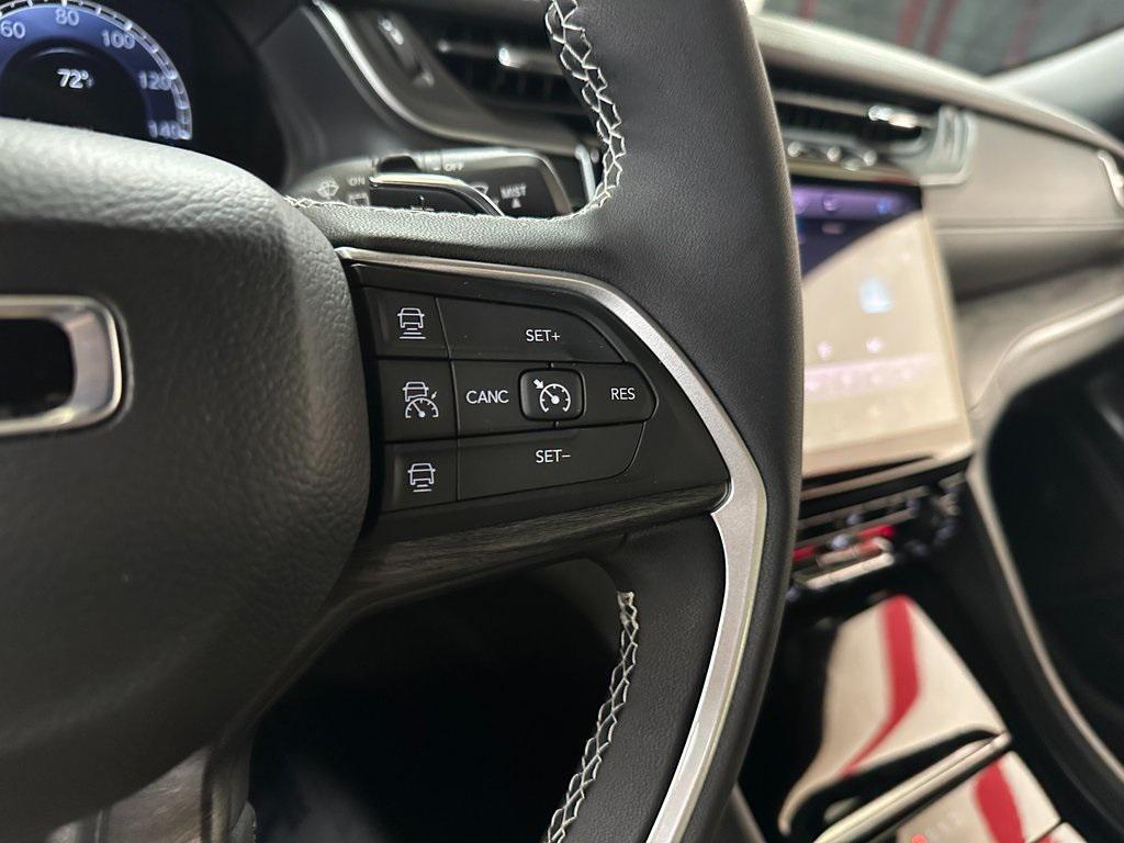 new 2025 Jeep Grand Cherokee car, priced at $42,980