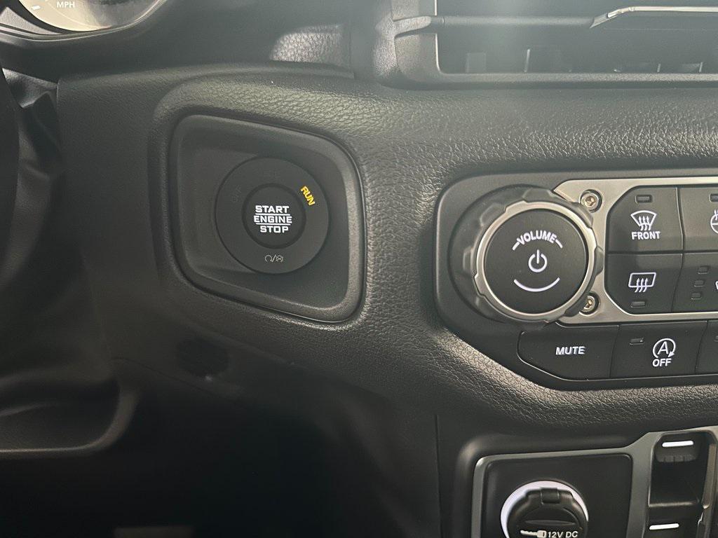 new 2025 Jeep Wrangler car, priced at $48,300