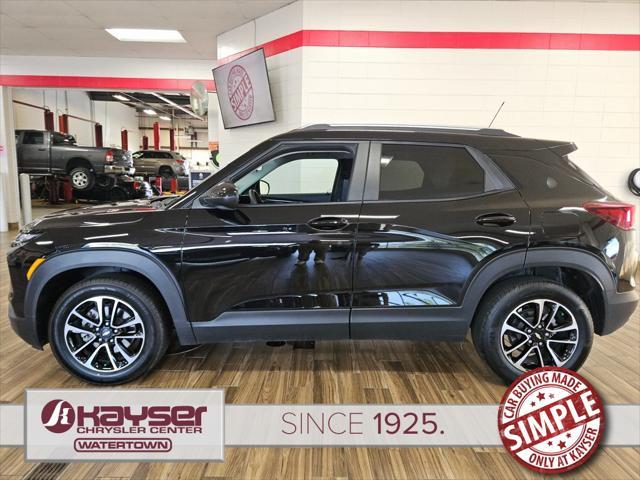 used 2024 Chevrolet TrailBlazer car, priced at $23,759