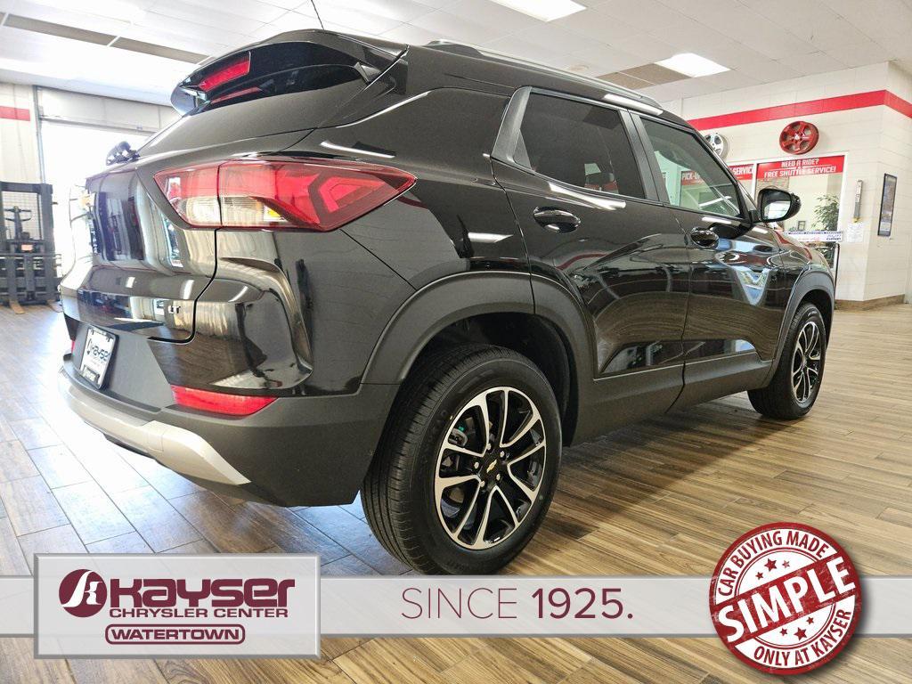used 2024 Chevrolet TrailBlazer car, priced at $23,046