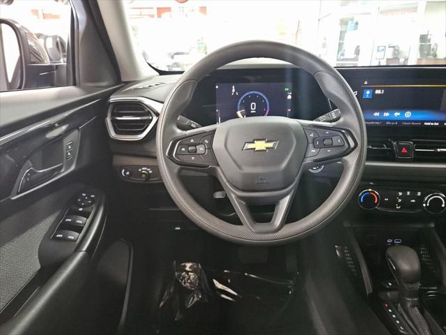 used 2024 Chevrolet TrailBlazer car, priced at $23,759
