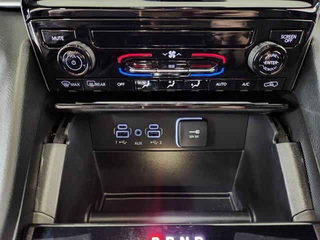 new 2025 Jeep Grand Cherokee car, priced at $42,120