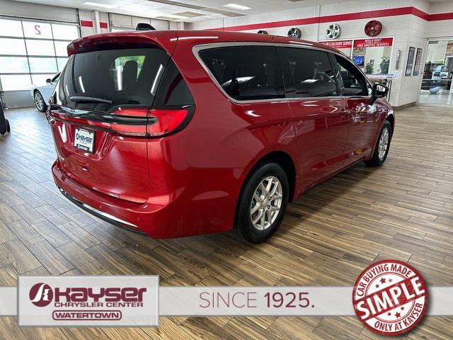 new 2025 Chrysler Pacifica car, priced at $44,940