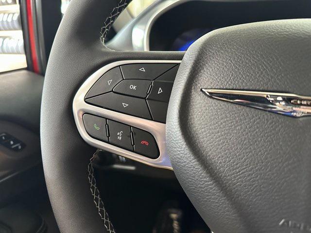 new 2025 Chrysler Pacifica car, priced at $44,940