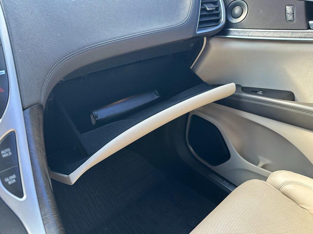 used 2019 Lincoln Nautilus car, priced at $19,373