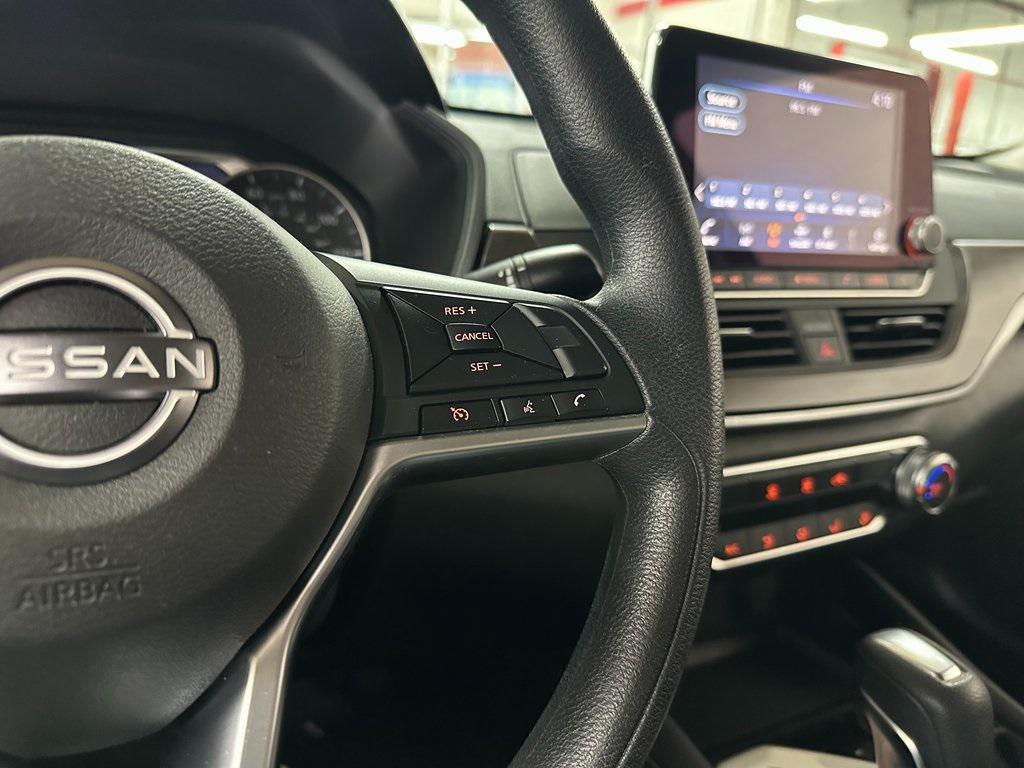 used 2023 Nissan Altima car, priced at $21,301