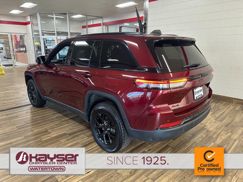 used 2024 Jeep Grand Cherokee car, priced at $34,590