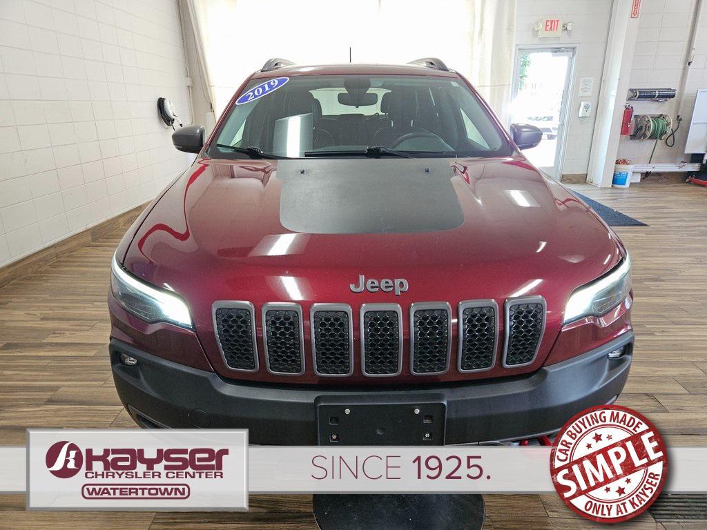used 2019 Jeep Cherokee car, priced at $15,279