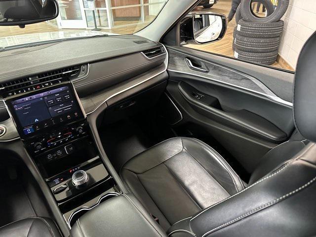 used 2022 Jeep Grand Cherokee car, priced at $30,199