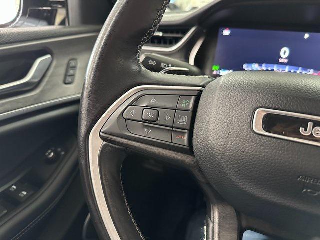 used 2022 Jeep Grand Cherokee car, priced at $30,199