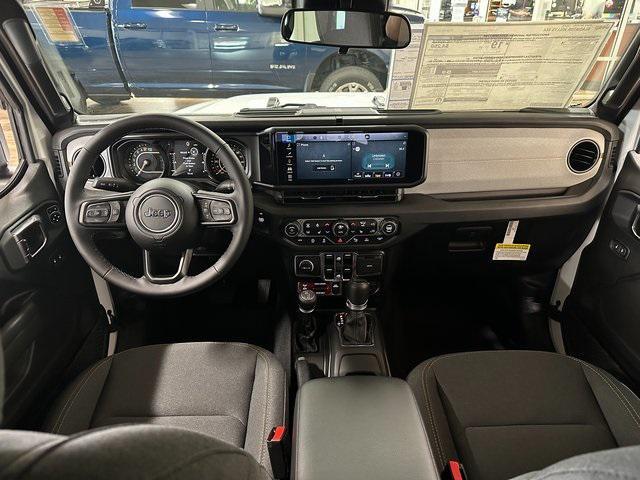 new 2025 Jeep Gladiator car, priced at $51,580