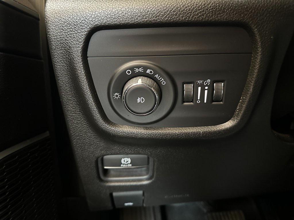 used 2021 Jeep Grand Cherokee L car, priced at $26,040