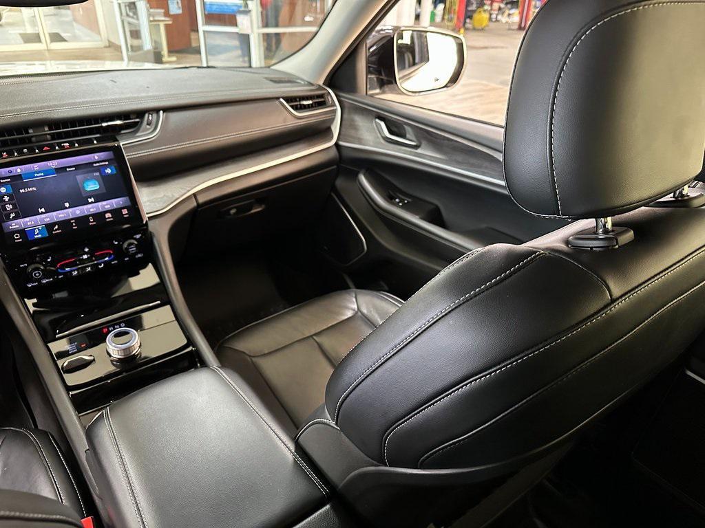 used 2021 Jeep Grand Cherokee L car, priced at $26,040